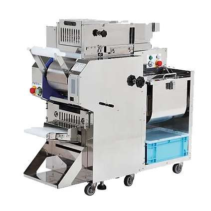 Fuji Seiki Noodle Machine [RMS]. it can make Hakata Ramen which is with its very low moisture content and firm texture easily at a restaurant.